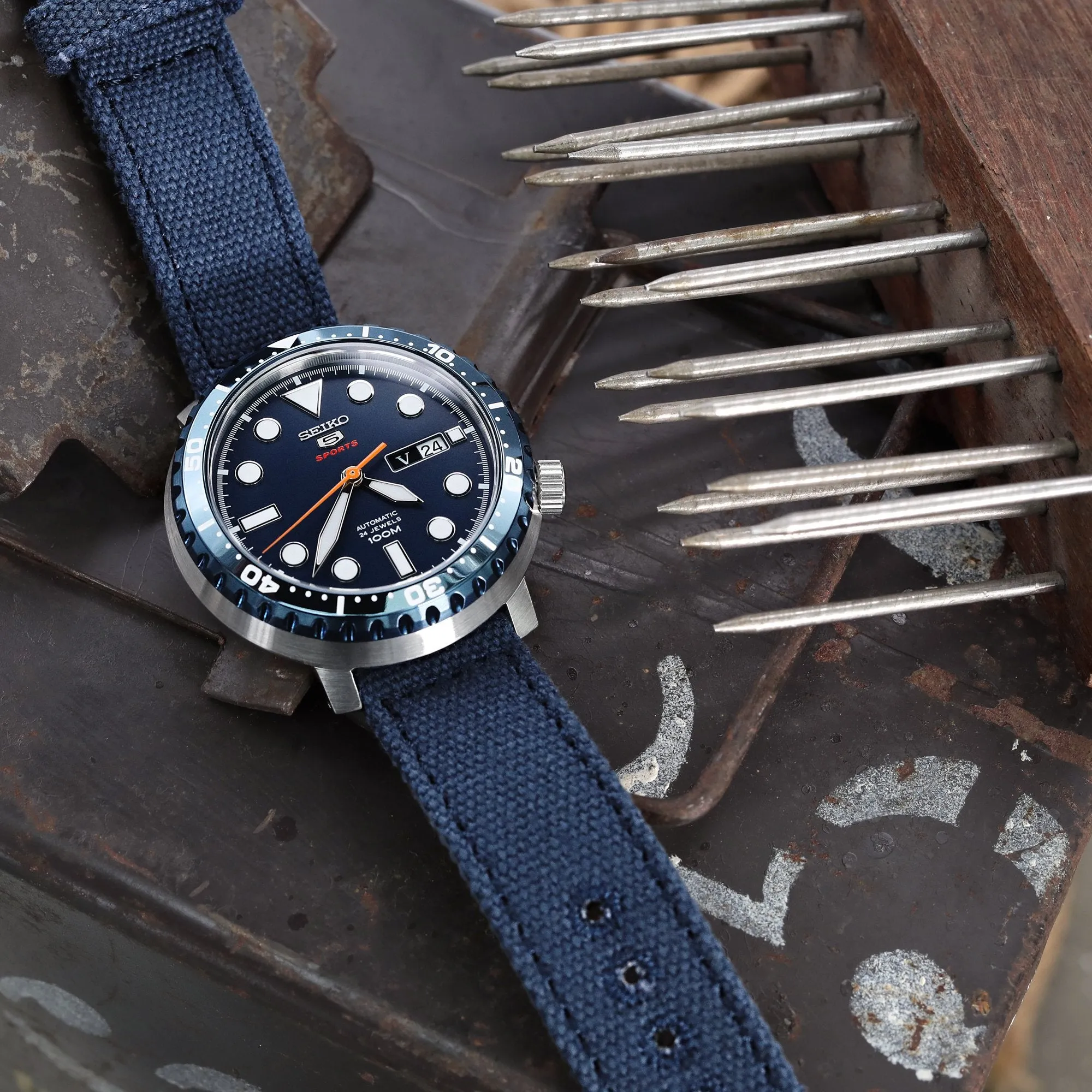 20mm, 21mm or 22mm MiLTAT WW2 2-piece Navy Washed Canvas Armband with lockstitch round hole, Sandblasted