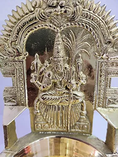 7 Inch (17.8 cm) Traditional Brass Kamatchi Vilaku Deepam Diya Oil Lamp (Golden)