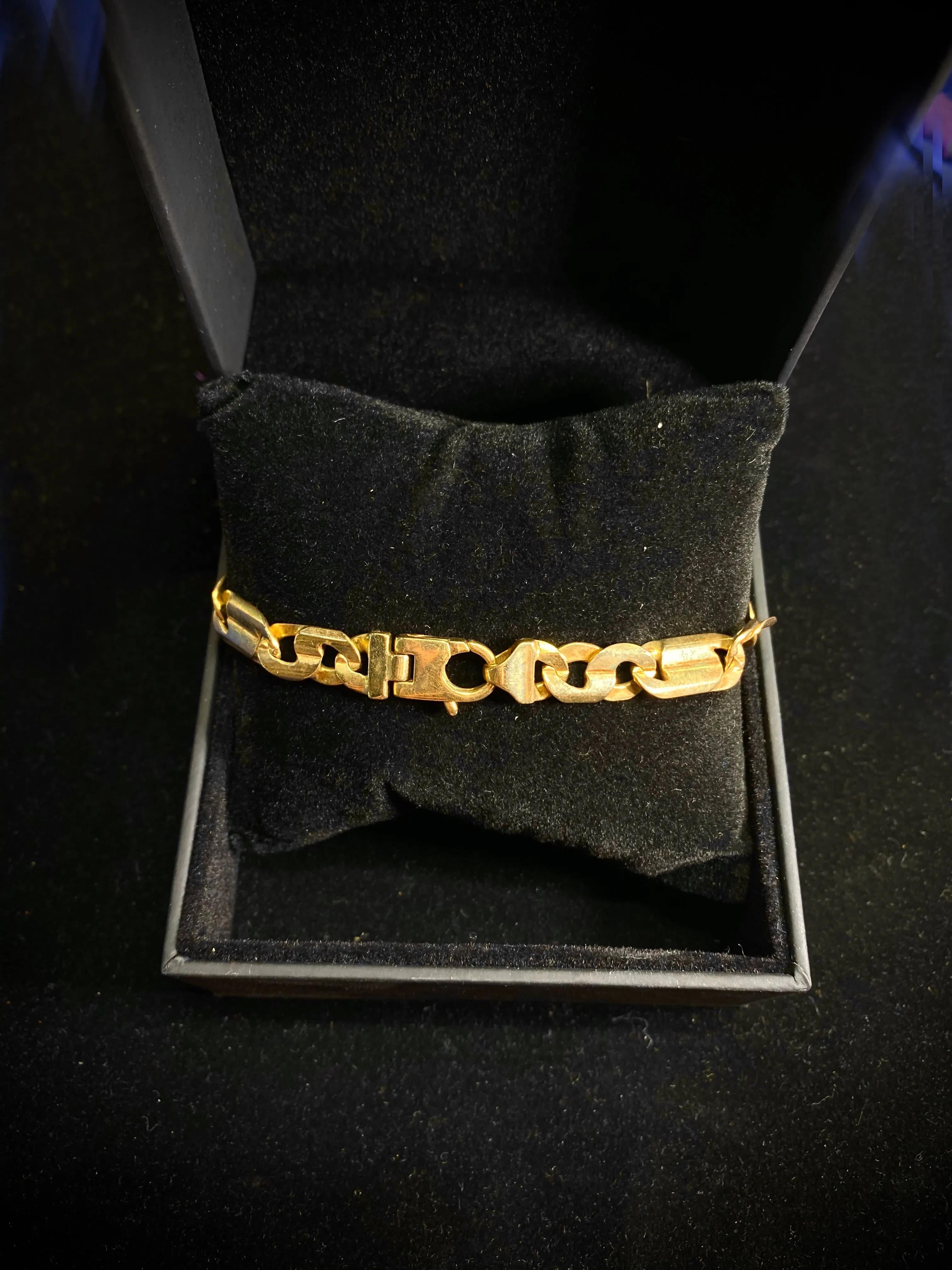 AJS Italian Design Vintage Solid Yellow Gold Chain Bracelet - $6K Appraisal Value! }