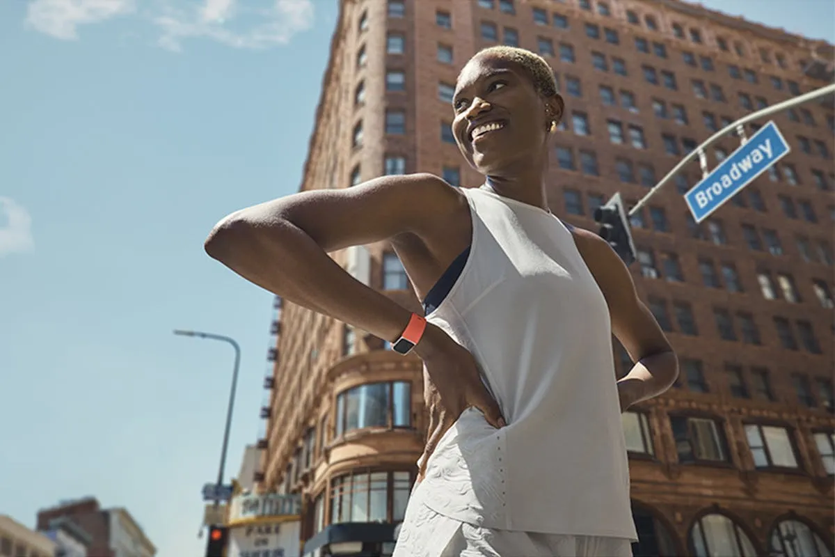 Fitbit Charge 6 Fitness Tracker | Coral