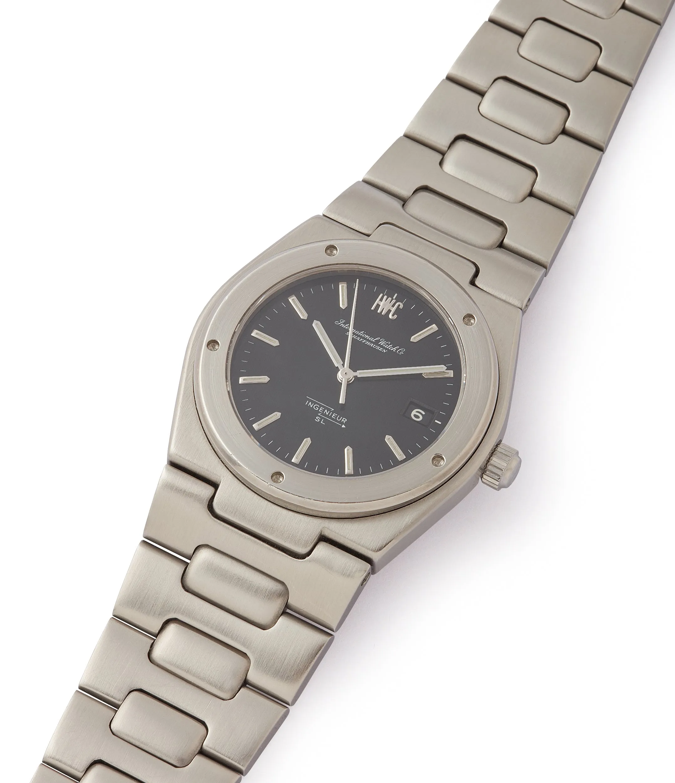 Ingénieur SL | 1832 | Steel