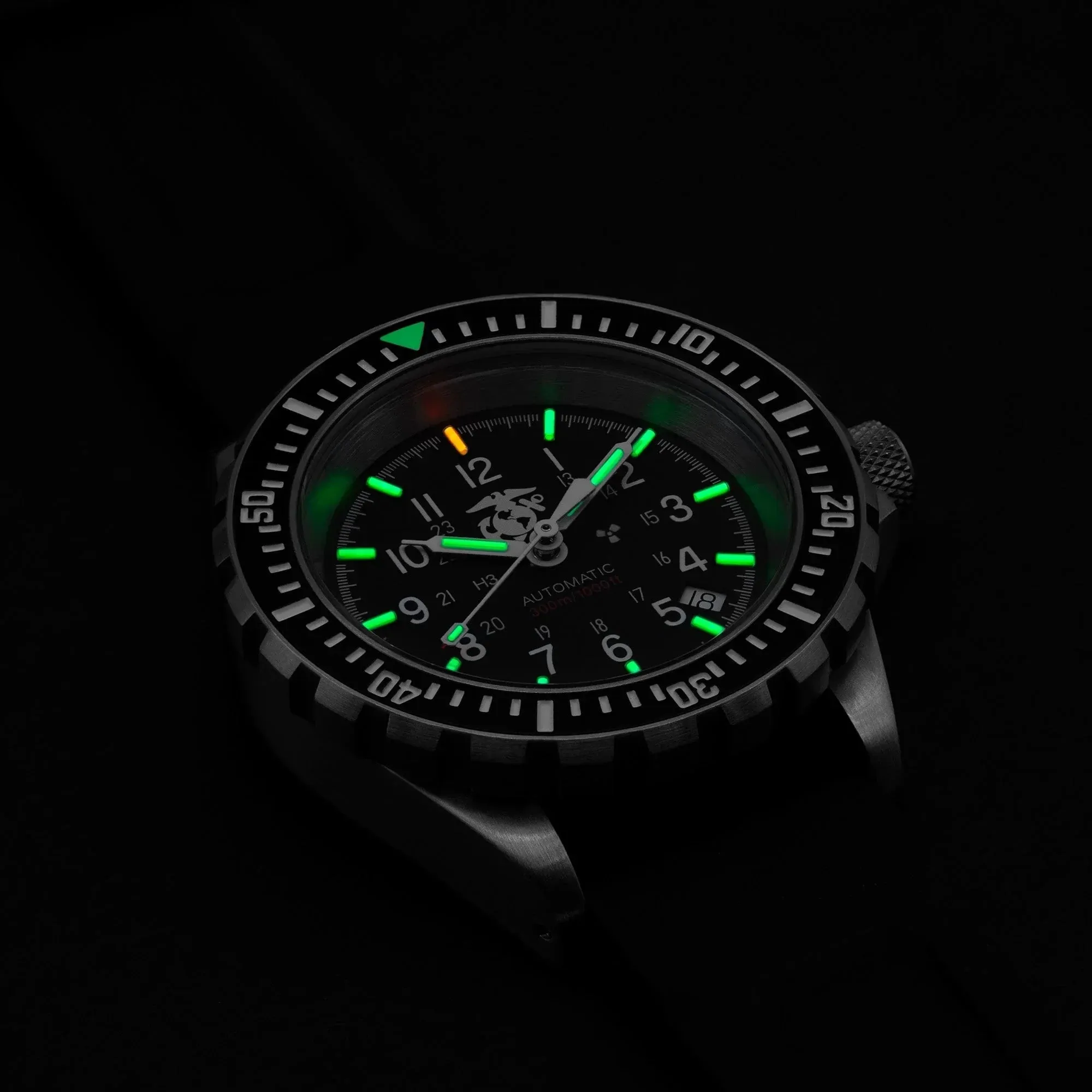 Marathon Large Diver's Automatic (GSAR) - 41mm USMC Stainless Steel WW194006USMC