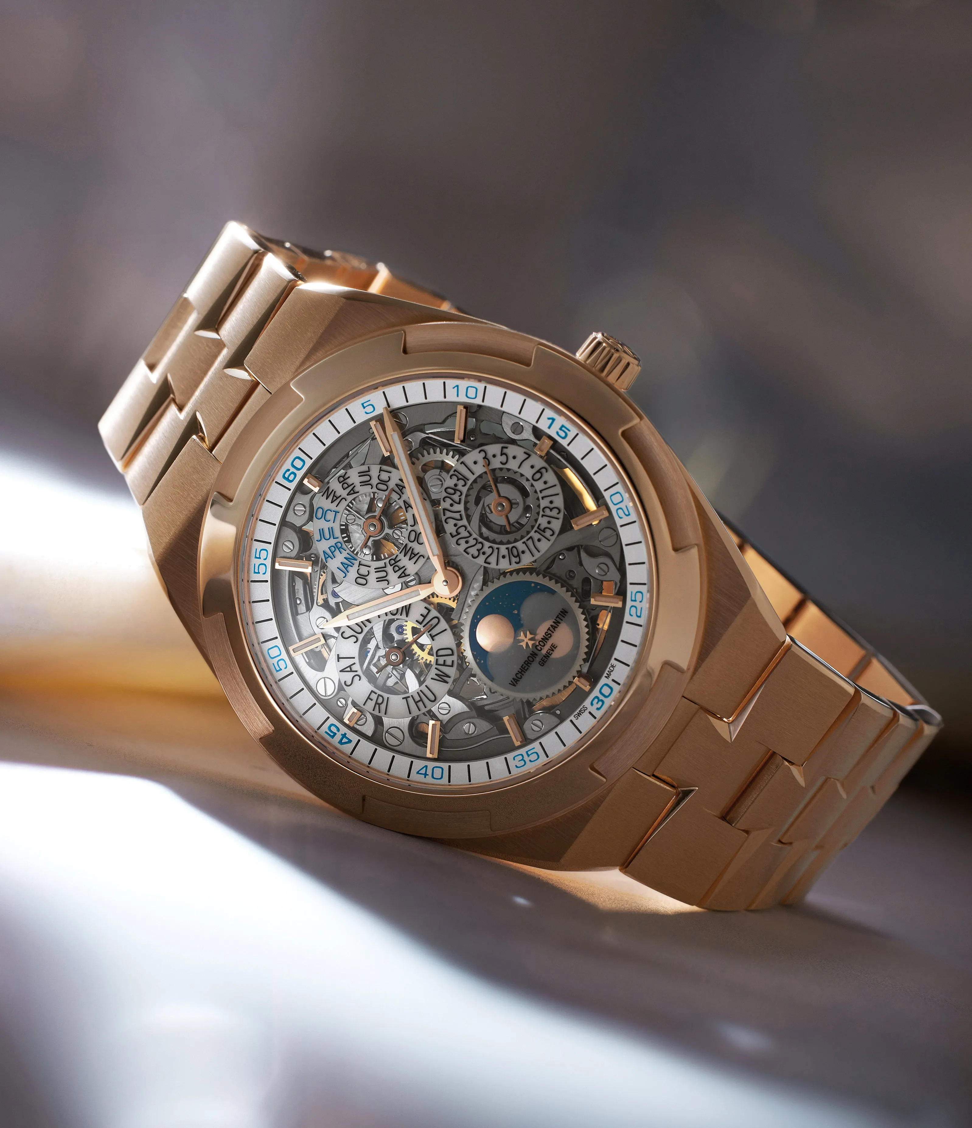 Overseas Perpetual Calendar Ultra-Thin Skeleton | 4300V | Rose Gold