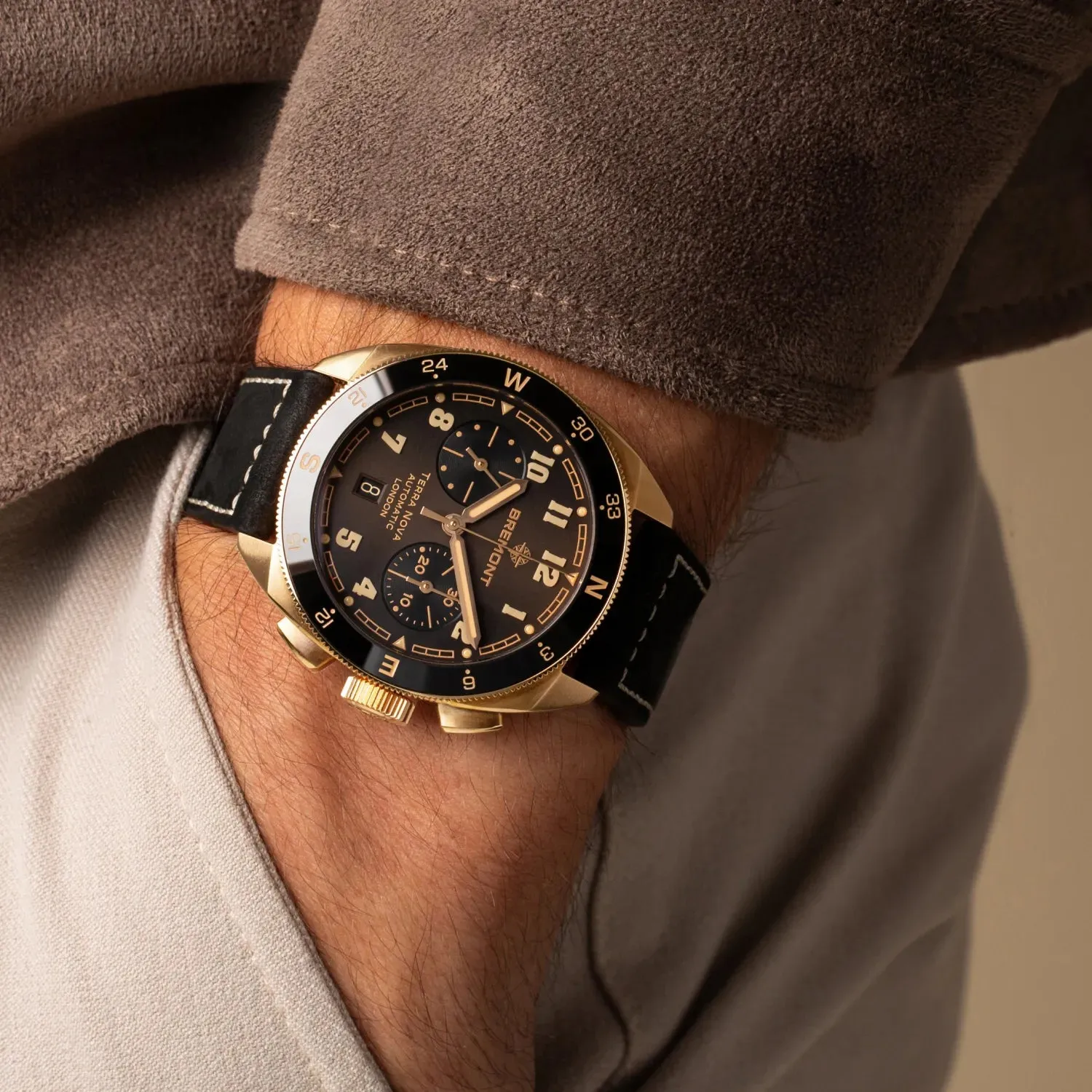 Terra Nova 42.5 Chronograph, Rose Gold